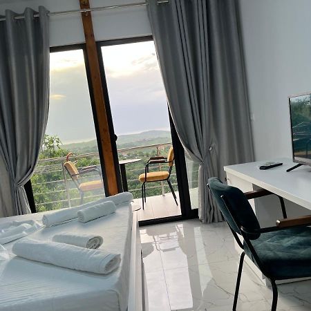 Restorant Hotel Xheni Draç Kültér fotó