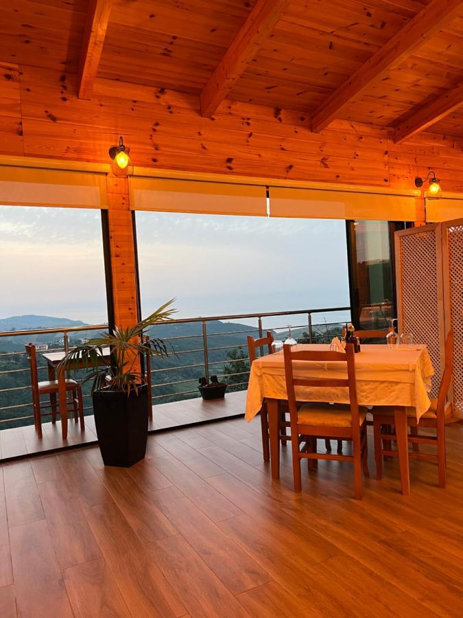 Restorant Hotel Xheni Draç Kültér fotó