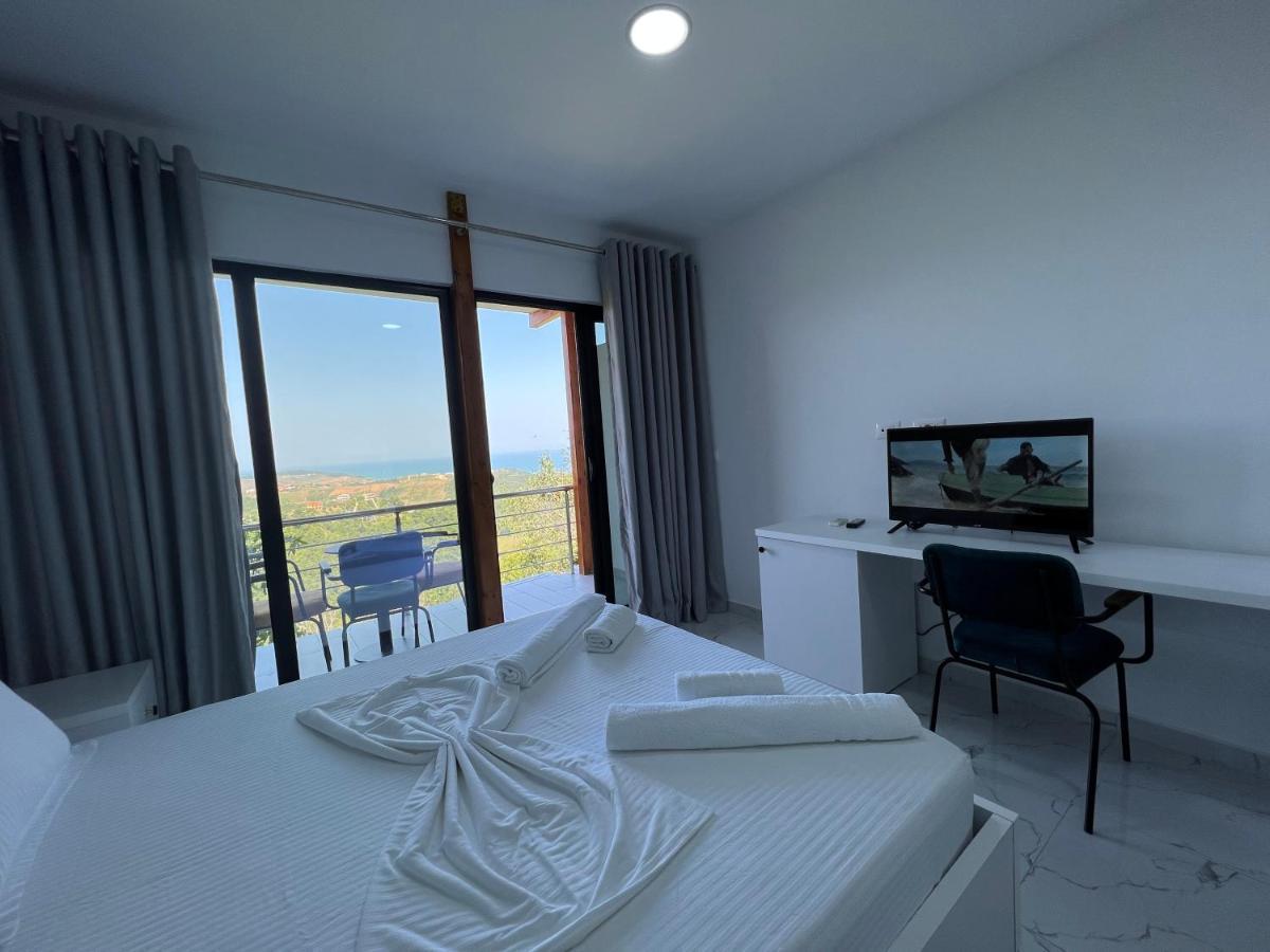 Restorant Hotel Xheni Draç Kültér fotó