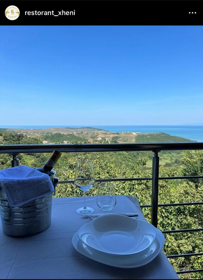 Restorant Hotel Xheni Draç Kültér fotó